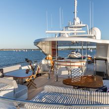 Sanibella Yacht 