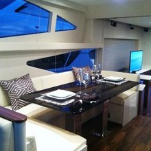 Still Water Yacht 