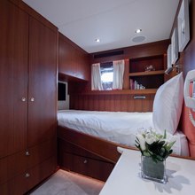 Heron Yacht 