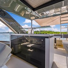 Seaduction Yacht 
