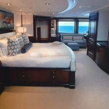 Avalon Yacht 
