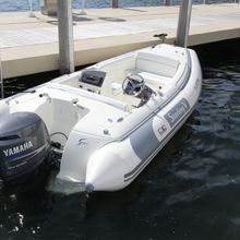 Sterling V Yacht 