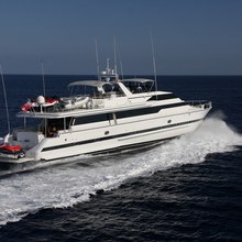 Illusions Yacht 