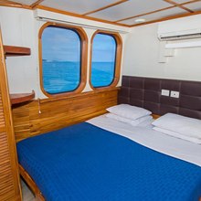Tip Top IV Yacht 