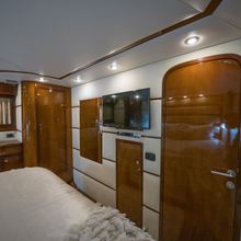 Viva Lola Yacht 