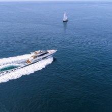 Chameleon III Yacht 