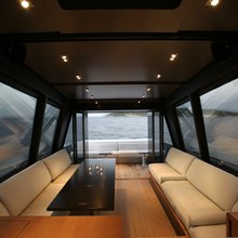 Ash Yacht 