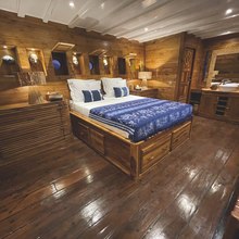 Ocean Pure 1 Yacht 