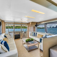 Seaduction Yacht 