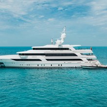 The Jewel Yacht 
