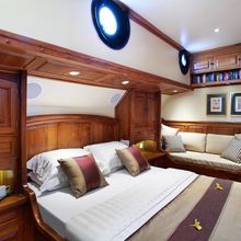 Adelaar Yacht 