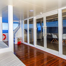 Treasure Yacht 