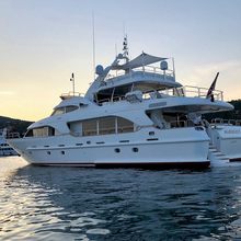 Nanou Yacht 