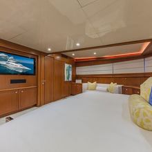 At Last Yacht 