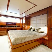 Sky Khan Yacht 