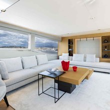 X One Yacht 