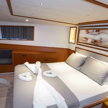 Neo Yacht 