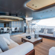 Navis Yacht 