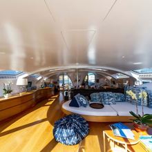 Adastra Yacht 
