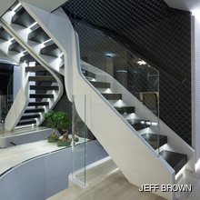 Ocean Paradise Yacht Zen Garden