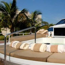 Illusions Yacht 