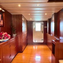 Western Isles Yacht 