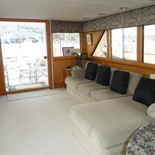Zia Yacht 