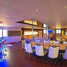 Honors Legacy Yacht 