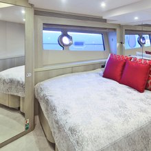 RAOUL W Yacht 