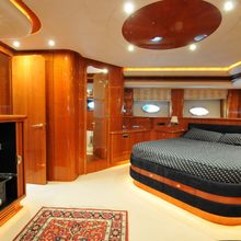 Fourteen Yacht 