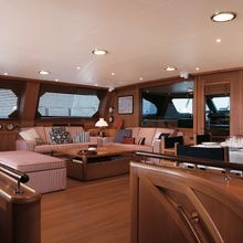 Heritage Of London Yacht Saloon