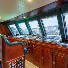 Arriva Yacht 