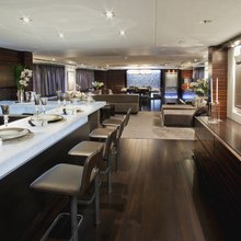 Inception Yacht Bar