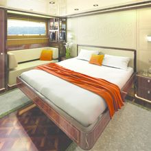 Synergy Yacht