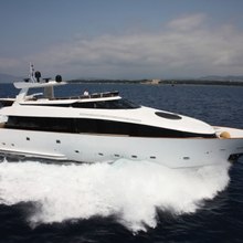 L'Or Yacht 