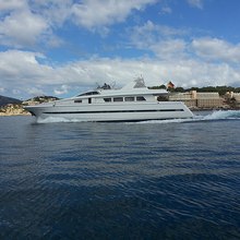 Lady Alhena of London Yacht 