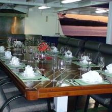 Sarsen Yacht External Dining
