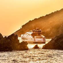 Dolce Vita Yacht 