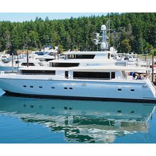 Luna Yacht 