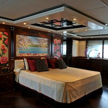 Moza Yacht 