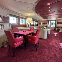 Cheetah Moon Yacht 