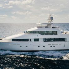 Shades of Blue Yacht 
