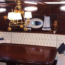 Mi Reina Yacht 