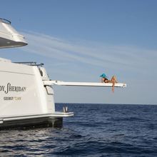 Oui Oui Yacht Stern - Diving Board