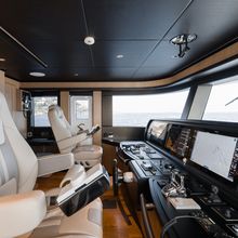Elza Yacht 