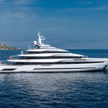 Platinum Yacht 