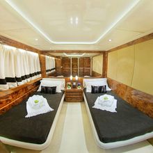 Obsesion Yacht 