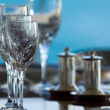 Elegant 007 Yacht Detail - Bar