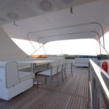 Larmera Yacht 