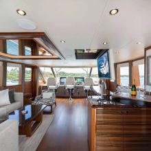 Zephyr Yacht 